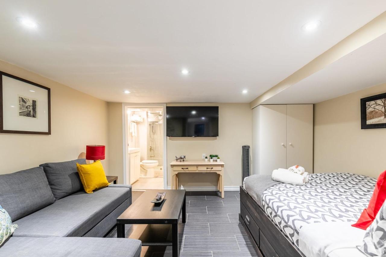 Newly Renovated - Cozy 1Br Apt With Netflix - Prime Location Toronto Exterior foto